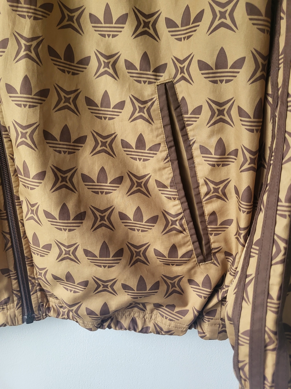 Vintage Rare 2007 Adidas Originals Trefoil Men’s Brown Track Jacket - Picture 4 of 11